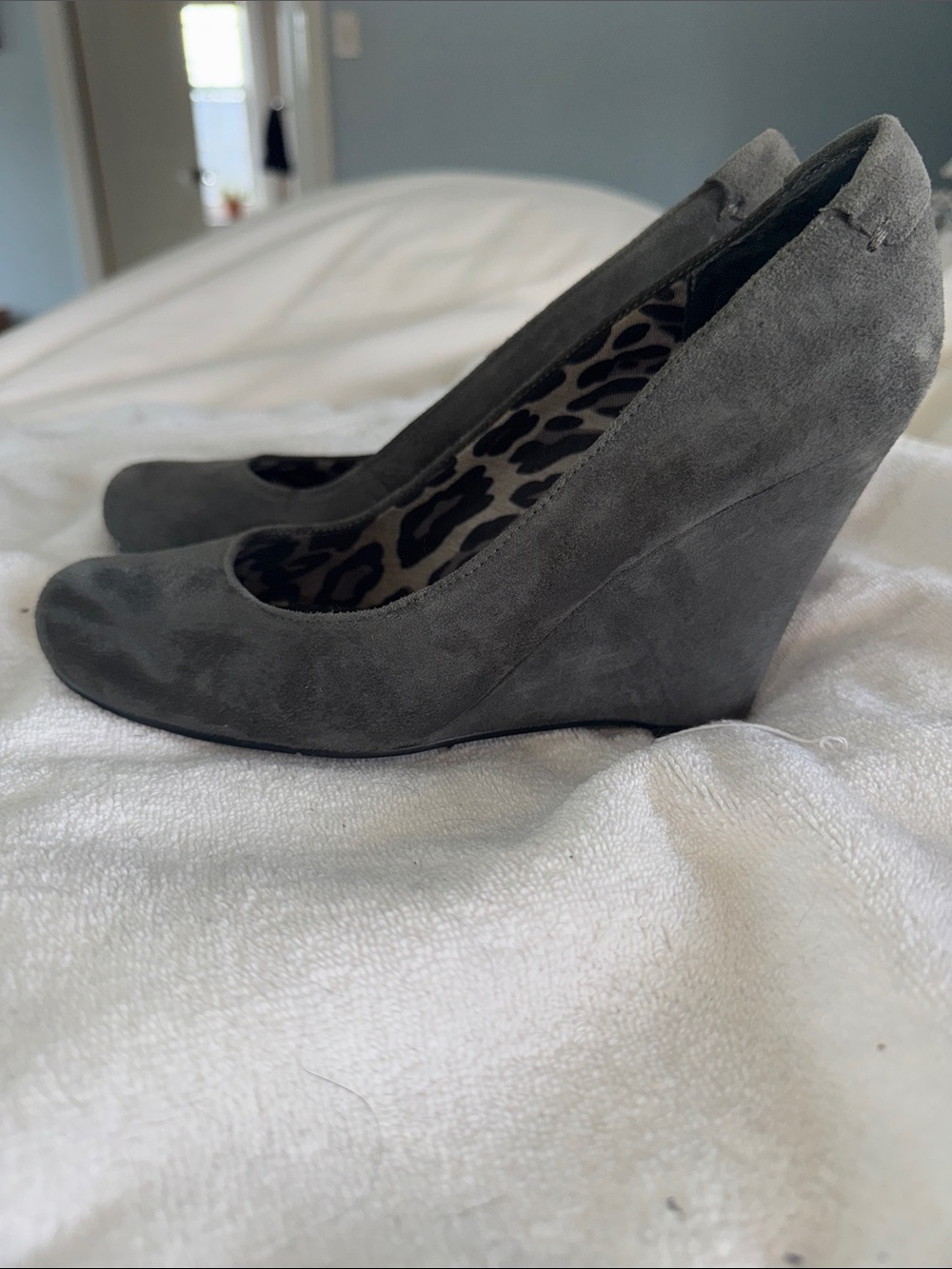 Nine West Gray Suede Wedge Pumps with Leopard Lining